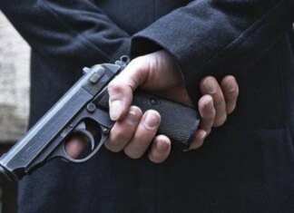 В РНБО закликали легалізувати зброю після теракту в Києві