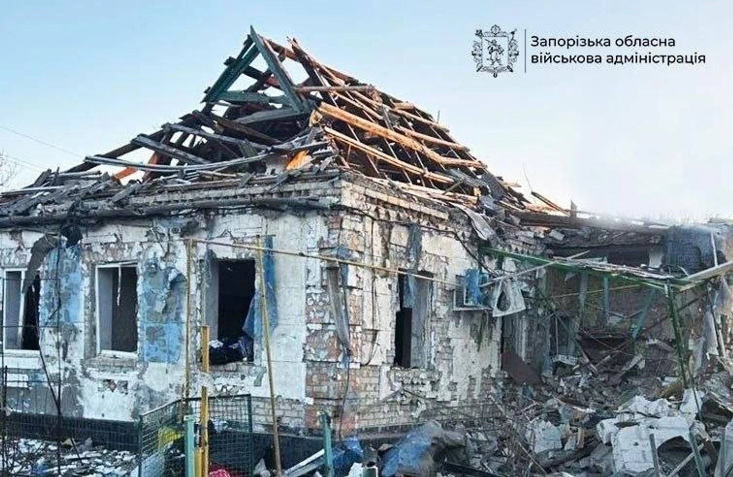 Удар по транспортній інфраструктурі Запорізької області – є загиблий та поранений