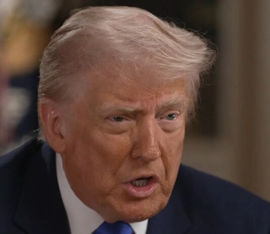 Замах на Трампа: стрілець мав "антихристиянський маніфест"