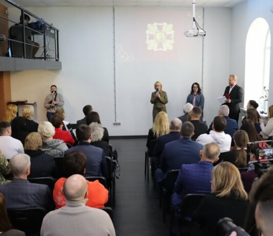 Лікарі, медсестри та військові медики: хто отримав «Орден Святого Пантелеймона» на Чернігівщині