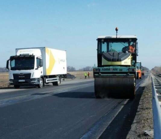На Чернігівщині за місяць відремонтували понад 112 тисяч кв. м доріг