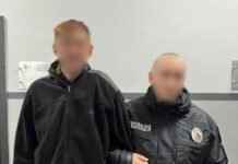 Схопив золотий ланцюжок з хрестиком і втік: у Чернігові затримали грабіжника