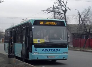 Перекриття руху по вулиці Тероборони/Ріпкинській у Чернігові: як курсуватиме транспорт