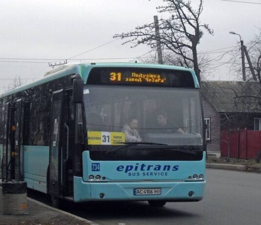 Перекриття руху по вулиці Тероборони/Ріпкинській у Чернігові: як курсуватиме транспорт