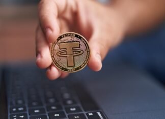 НБУ признал незаконной деятельность сайта Crypsee: маскировал кредиты в гривне под USDT