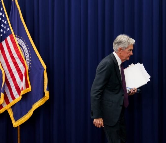 Джером Пауэлл решил остаться в ФРС после окончания его полномочий председателя