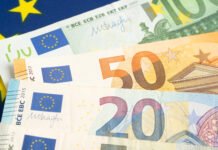 НБУ установил рекордный курс гривни к евро на 20 апреля