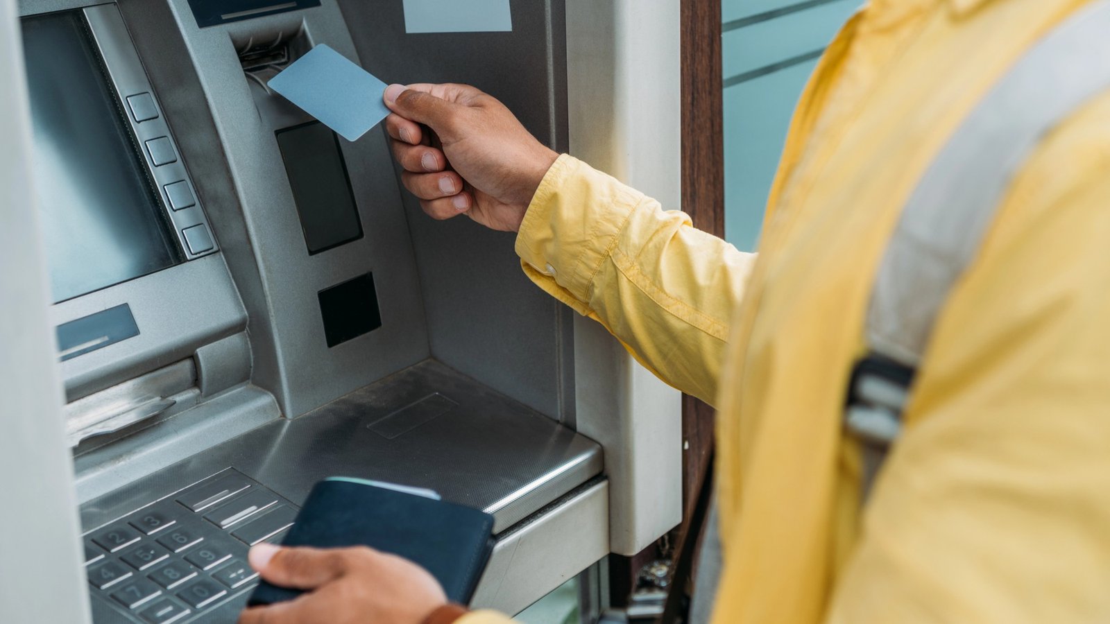 Как обменять USDT с выводом на карту в Украине