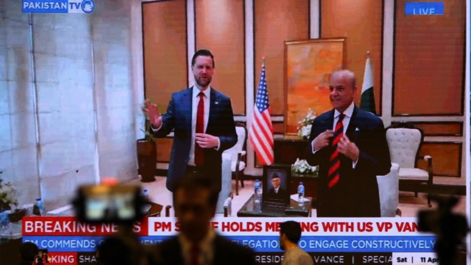 Reuters: США якобы согласились разморозить $6 млрд иранских активов. Вашингтон отрицает