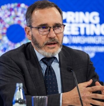 МВФ: мир оказался перед угрозой третьей за 17 лет рецессии