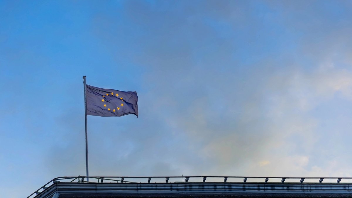 Bloomberg: НДС для ФОП может стать условием помощи Евросоюза