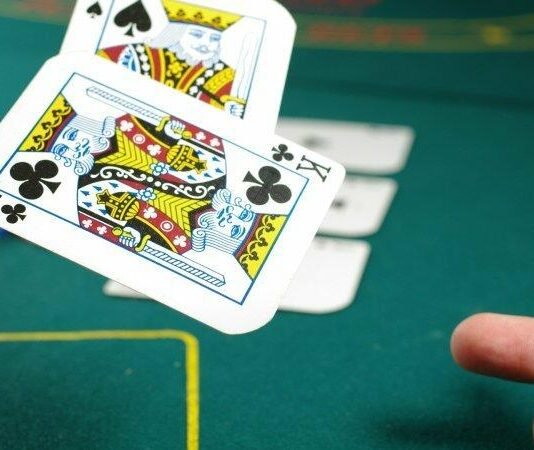 Підпільний покер у Чернігові: дует організаторів постане перед судом