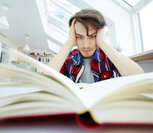 Вступление 2026 в Украине: как меняется спрос на образование и какие гранты предлагают вузы