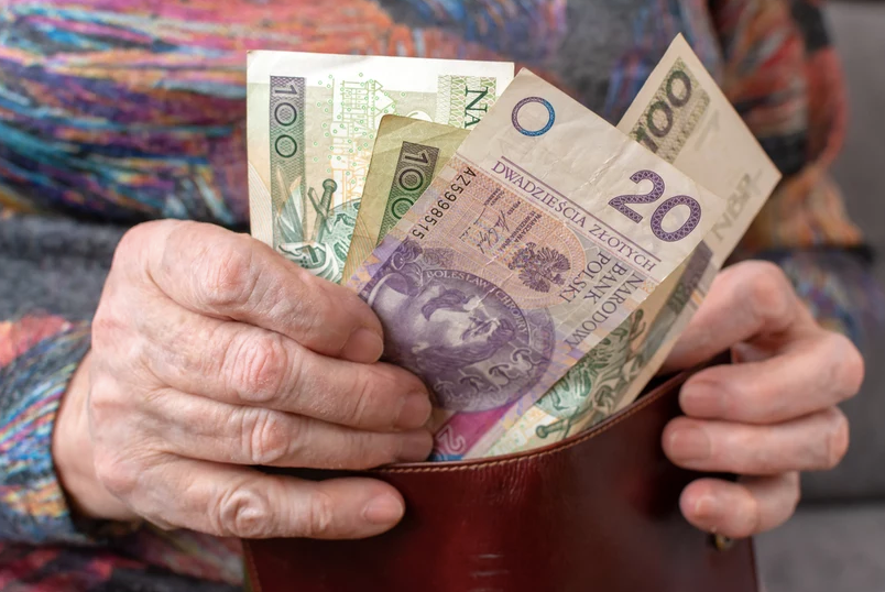 Как заставить чиновников заботиться о народе: польский рецепт может пригодиться в Украине