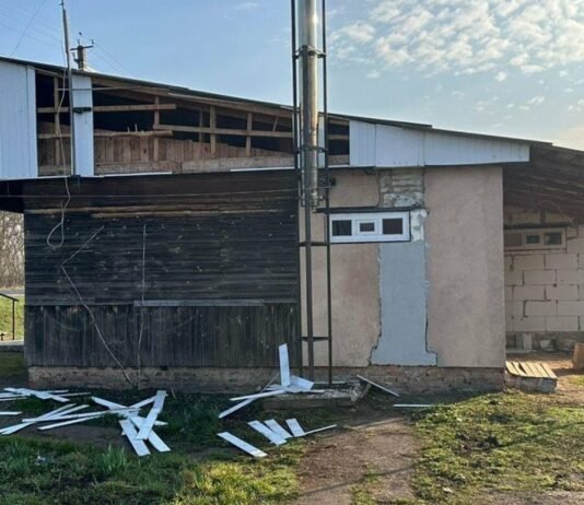 Обстріляли авто для розвозки хліба та цілили по інфраструктурі: наслідки атаки росіян на прикордоння Чернігівщини