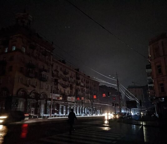 Авария в Ровно: часть города осталась без электроэнергии