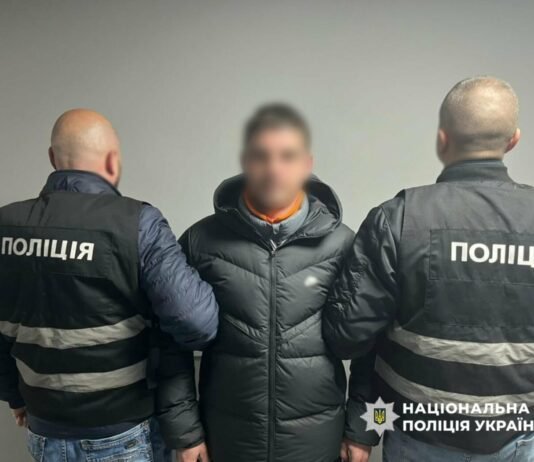 Раптово виник конфлікт: на Чернігівщині двоє чоловіків побили посеред вулиці мешканця Ніжина