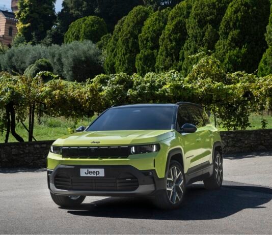 На украинский рынок выходит новый Jeep Compass 2026 с расходом 5,6 л на 100 км (фото)