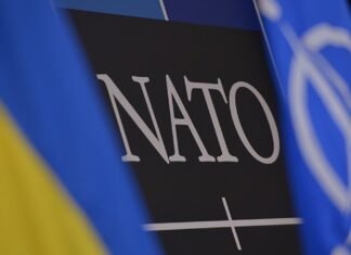 «Как ни парадоксально»: возможный выход США из НАТО дает Украине немного надежды, — Politico