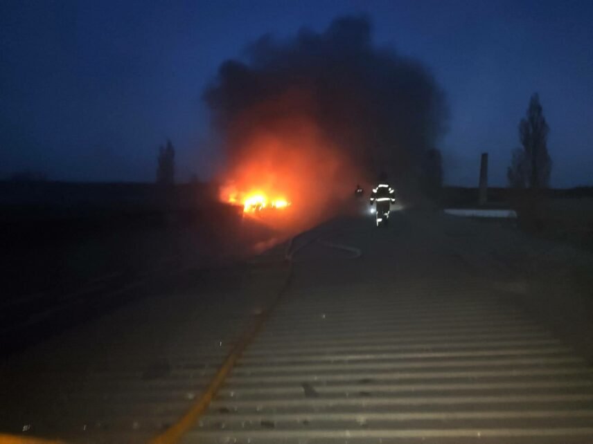 На Чернігівщині впав російський безпілотник: вигоріло п’ять гектарів сухої трави