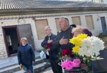 У селах на Чернігівщині меморіальні дошки встановили в зоні камер відеоспостереження