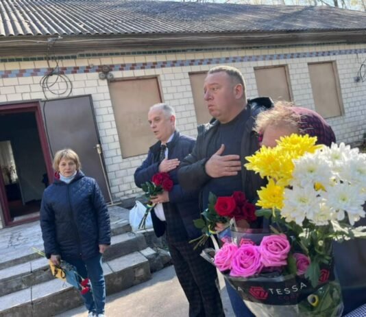 У селах на Чернігівщині меморіальні дошки встановили в зоні камер відеоспостереження