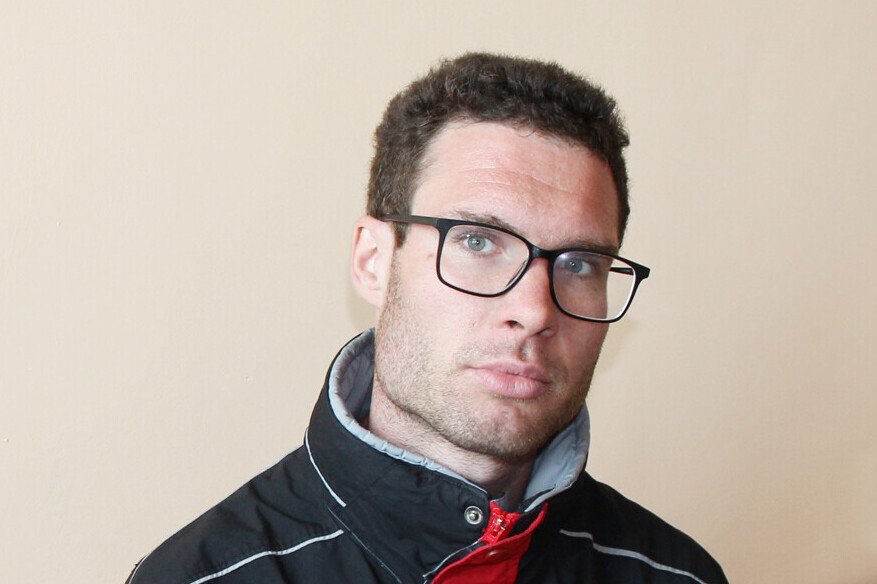 Волонтер зі Сновська Дмитро Шакал написав книгу про життя з синдромом Туретта