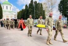 На Чернігівщині попрощалися із воїном