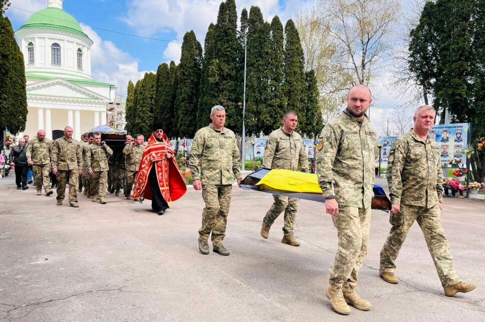 На Чернігівщині попрощалися із воїном