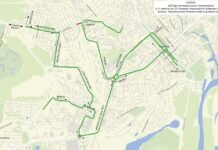 У Чернігові змінили маршрути транспорту через перекриття дороги