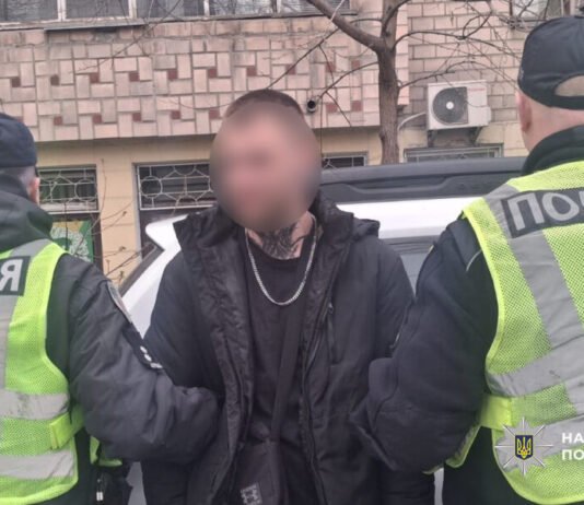 У Чернігові п’яний чоловік влаштував стрілянину на вулиці (Фото)