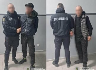У Чернігові затримали двох чоловіків, які пограбували перехожого, коли йому стало зле