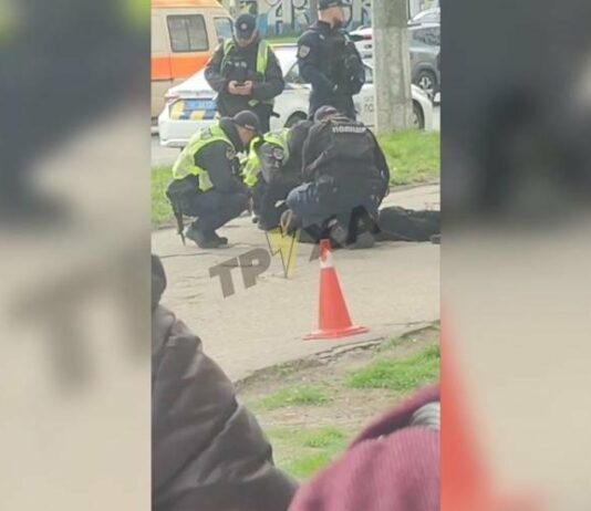 У Чернігові вилучили стартовий пістолет: інформація про стрілянину по дітях не підтвердилася