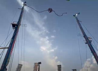 Капсула взлетела в воздух: в Испании во время фестиваля оборвался трос аттракциона с людьми, есть пострадавшие (видео)