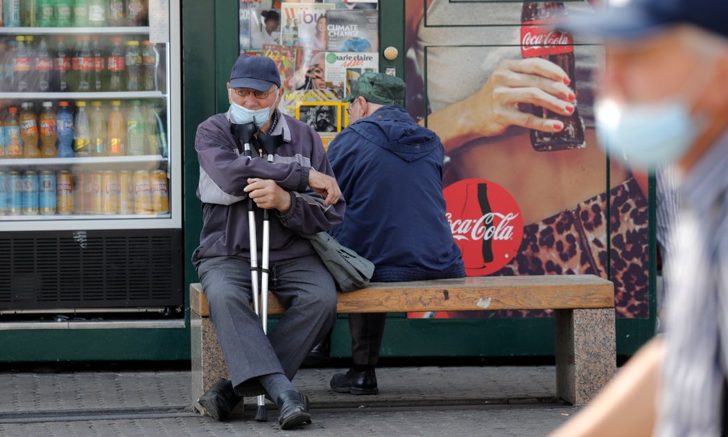 За чертой бедности: демограф ответила, сколько украинцев еле сводят концы с концами