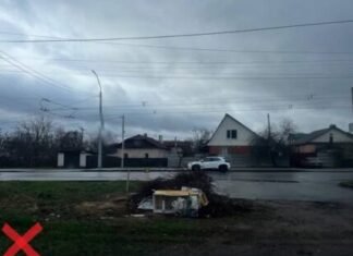 ❗️Чисте місто починається з кожного з нас. Комунальні служби Чернігова вкотре ліквідували стихійні сміттєзвалища, які хтось вирішив залишити просто «під деревом».