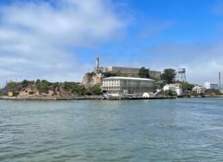 Трамп хочет 152 млн долларов, чтобы снова открыть легендарный Алькатрас