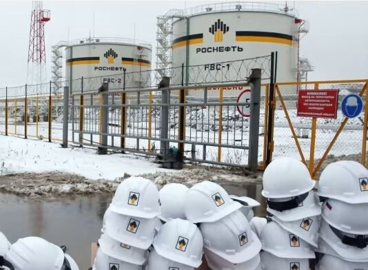 Отсрочка закончилась: США возобновили санкции против российской нефти, — Politico