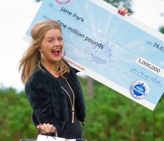 Люди выиграли джекпот в лотерею: теперь они босые, некоторые — уже в могиле (фото)