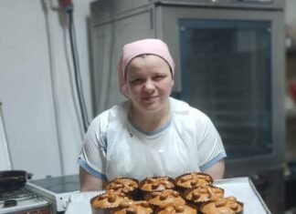 Родинна пекарня «Паляниця» на Чернігівщині планує спекти 350 паско і 100 пиріжків для військових до Великодня