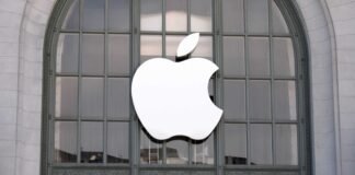 Apple — 50 лет: топ-5 малоизвестных фактов о компании, изменившей мир (фото, видео)