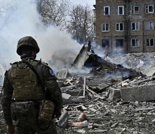 «Зашли на позиции через соседей»: россияне расстреляли четырех пленных бойцов ВСУ (видео)