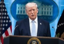 «Психа надо отстранить»: в США заговорили об импичменте Трампу после угроз уничтожить Иран