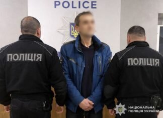 На Чернігівщині затримали чоловіка за продаж наркотиків, зокрема, метадону