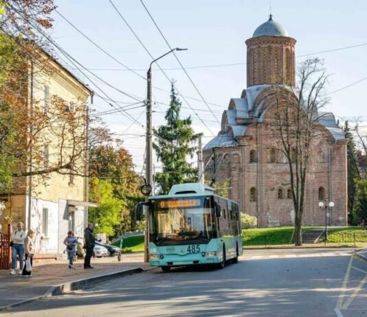 Як працюватиме громадський транспорт на Великдень у Чернігові