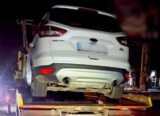 У Чернігові під час зупинки водійки за порушення ПДР у пасажира виявили наркотики