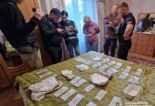 Фіктивні «вчителі» замість служби: на Чернігівщині викрили схему ухилення від мобілізації