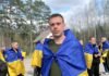 Ще 193 українські воїни повертаються додому з російського полону
