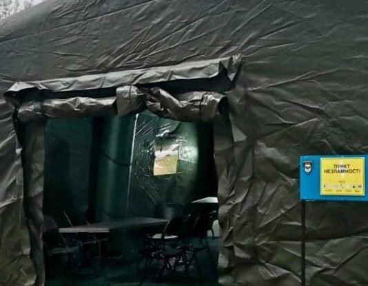 Пошкоджено багатоповерхівку, ринок, церкву: Чернігів опинився під масованою атакою БпЛА