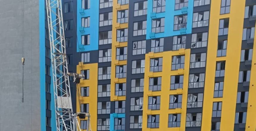 Пошкоджено 11 приватних будинків, дві багатоповерхівки, підприємства: наслідки атаки БпЛА на Чернігів